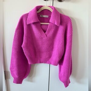 Zara Women's V-Neck Sweater in Vibrant Pink